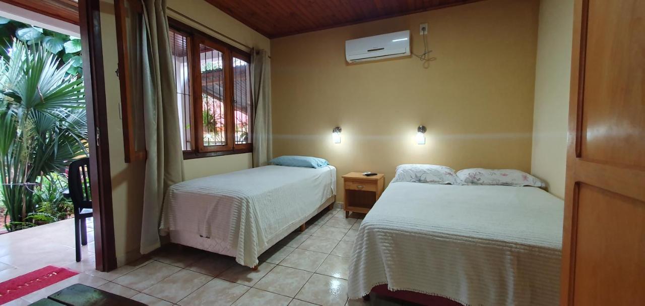 Hospedaje Jose Gorgues Puerto Iguazú Exterior foto