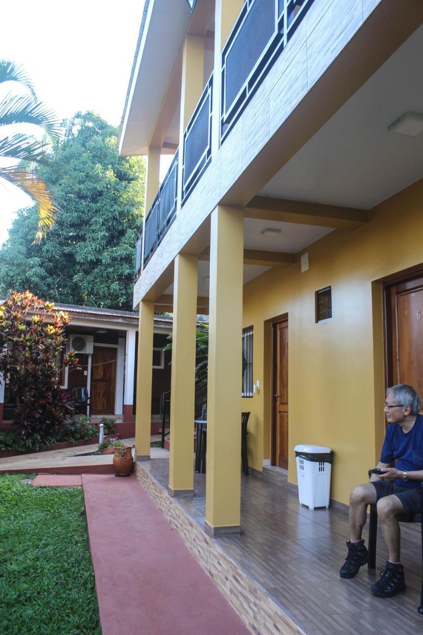 Hospedaje Jose Gorgues Puerto Iguazú Exterior foto